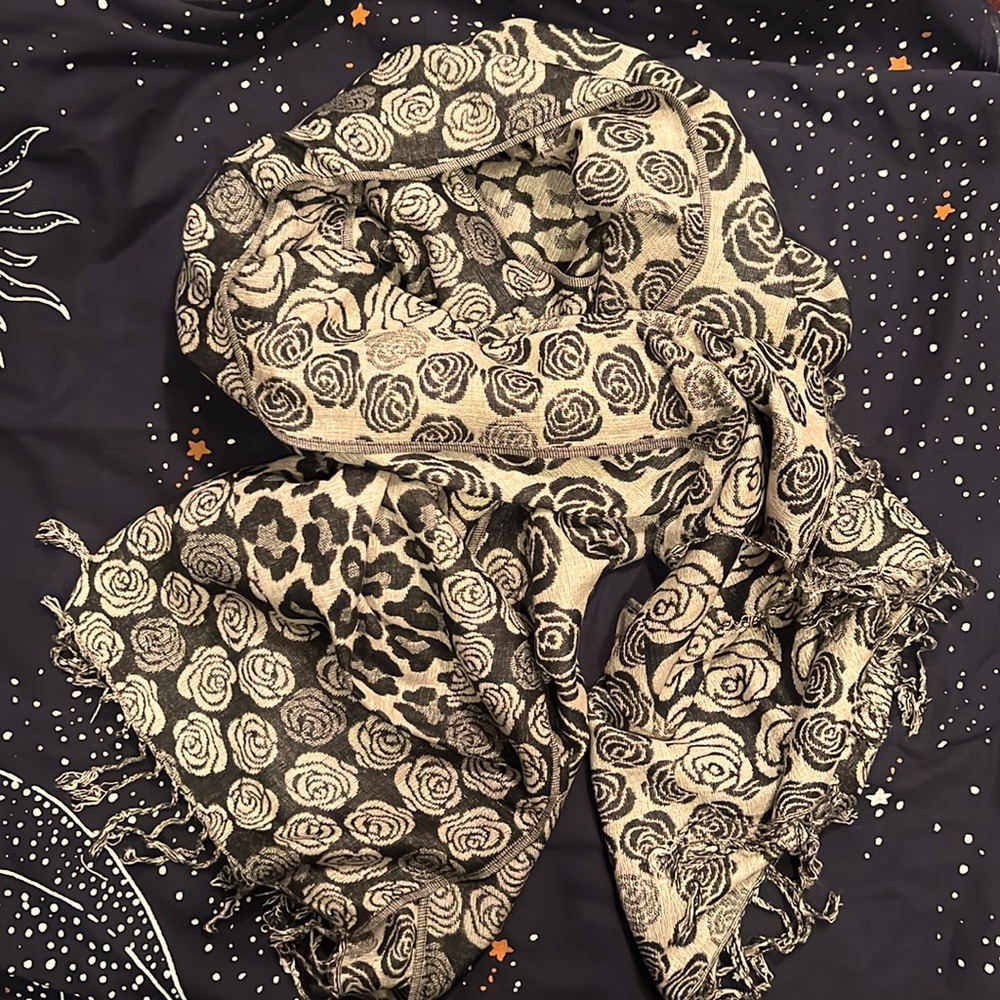 Rose and Leopard Print Scarf